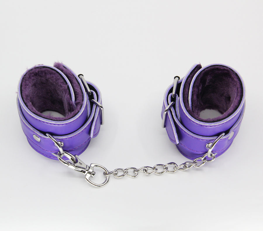 Berlin Baby Faux fur lined vegan leatherette adjustable wrist restraints with detachable chain join Purple and Silver Handcuffs
