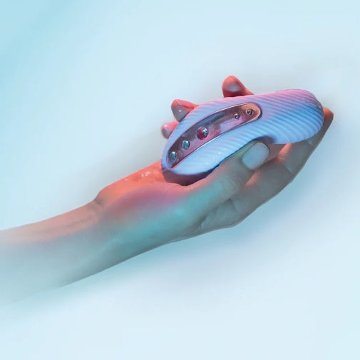 LAYA III Rechargeable Lay-On Vibrator - Soft Purple Premium Massager