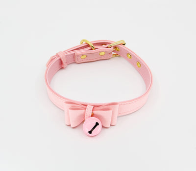 Berlin Baby Dainty Kitty Faux Suede Adjustable Collar with Bow Grained Leatherette Lining and Functional Cat Bell