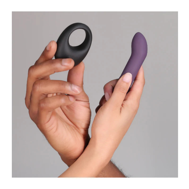 Je Joue G-Spot Bullet Vibrator and Mio Vibrating Cock Ring Couples Collection