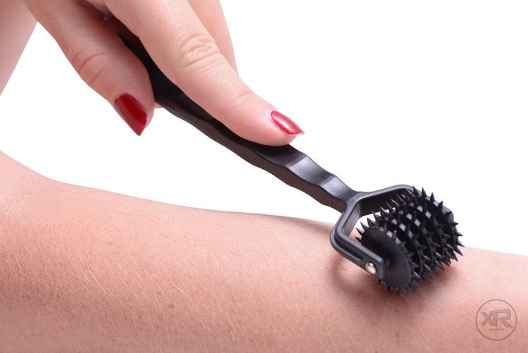 Master Series SPIKED 5 Row Spiked Pinwheel Black Wartenberg Wheel